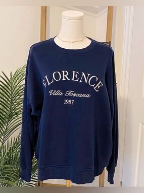 Reitmans Navy Sweatshirt with Florence Print